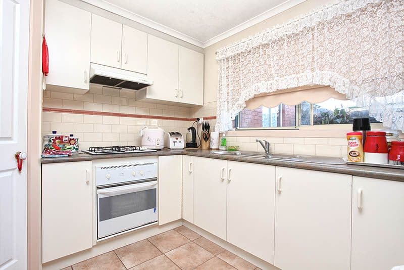 11 Clarendon Parade, West Footscray VIC 3012, West Footscray - Thumbnail 2