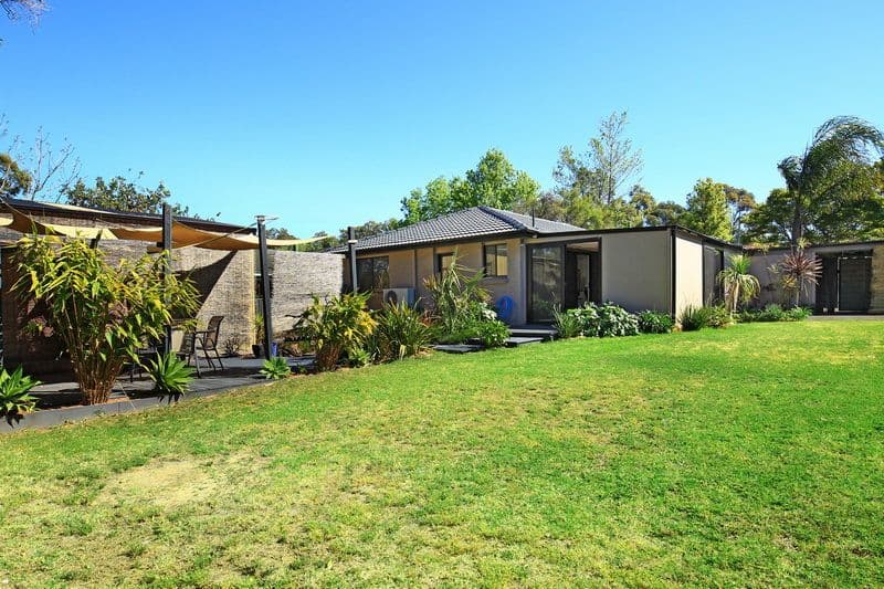 10 Sutherland Drive, NORTH NOWRA NSW 2541, North Nowra - Thumbnail 4