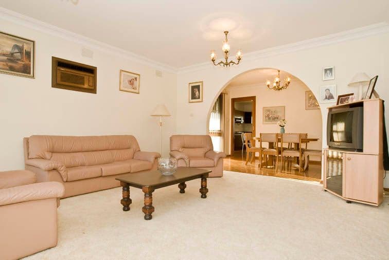 15 Ben Nevis Grove, BULLEEN VIC 3105, Bulleen - Thumbnail 2