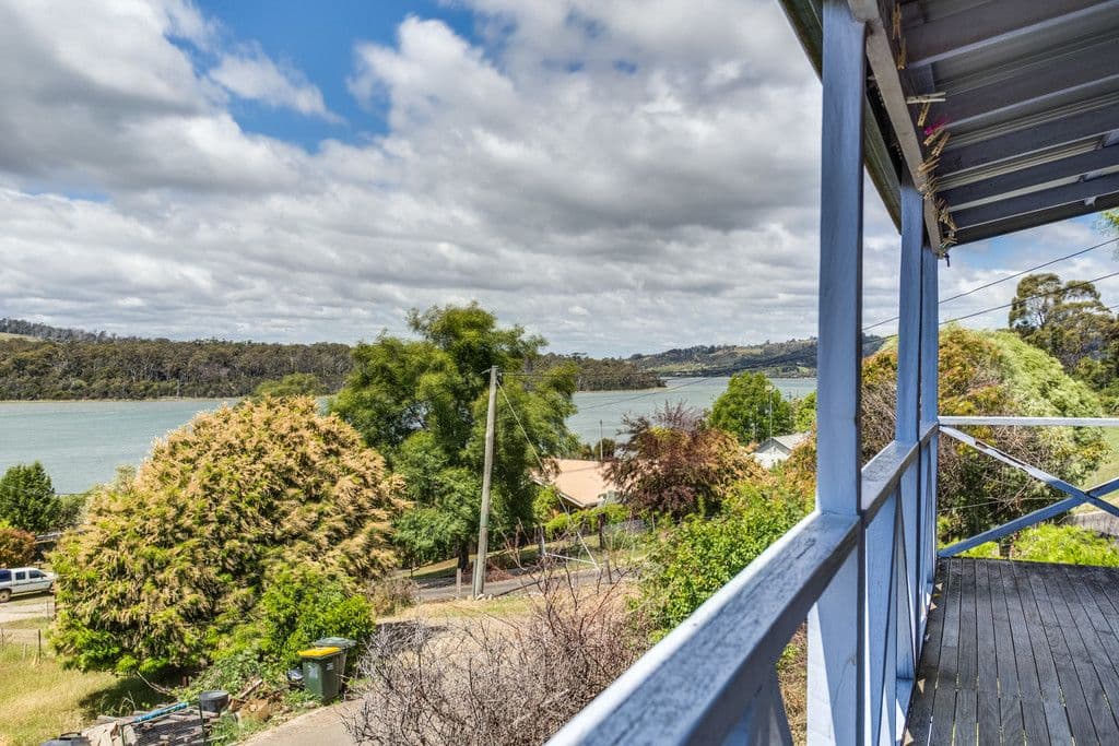 137 Gravelly Beach Road, Blackwall TAS 7275, Blackwall - Thumbnail 2