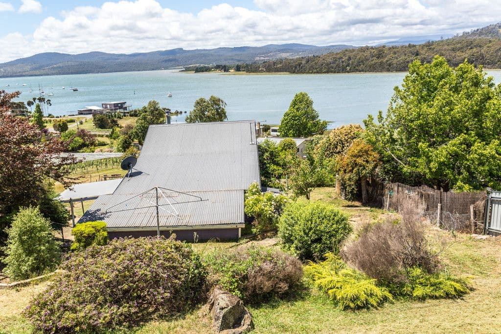 137 Gravelly Beach Road, Blackwall TAS 7275, Blackwall - Thumbnail 5