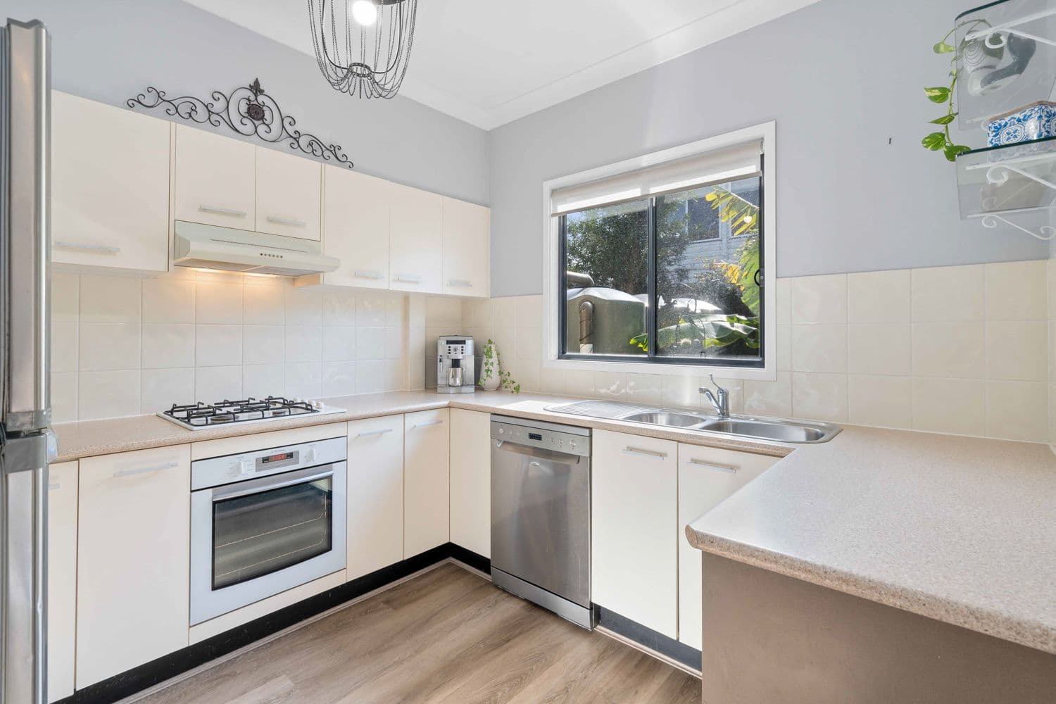 153 Cresthaven Avenue, Bateau Bay NSW 2261, Bateau Bay - Thumbnail 5