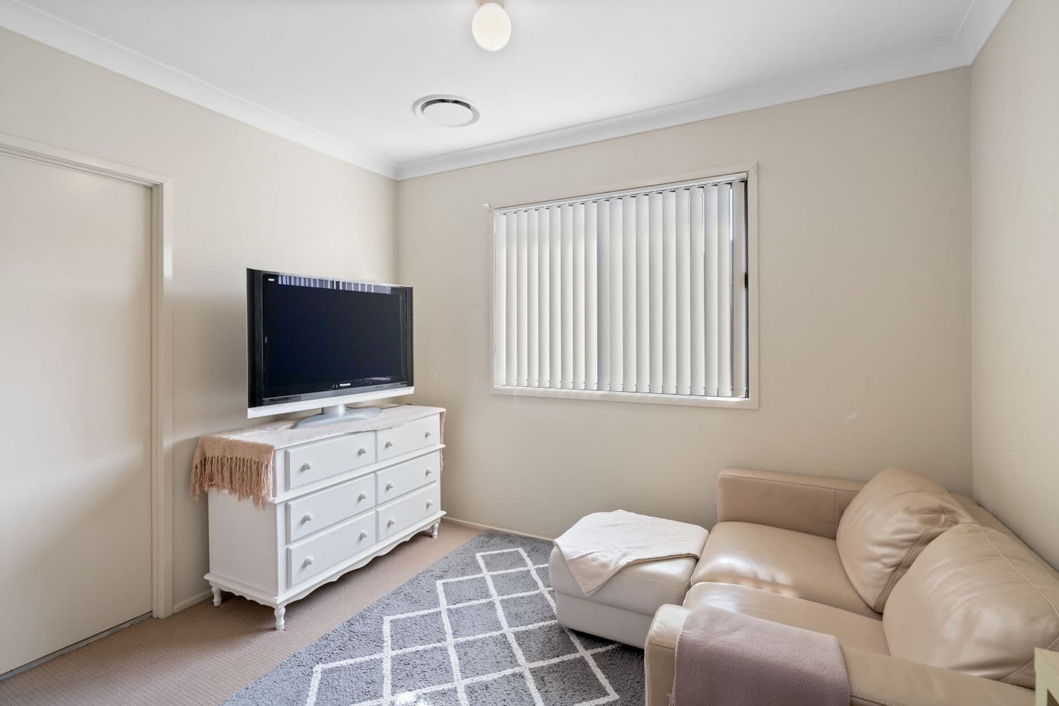 153 Cresthaven Avenue, Bateau Bay NSW 2261, Bateau Bay - Thumbnail 7