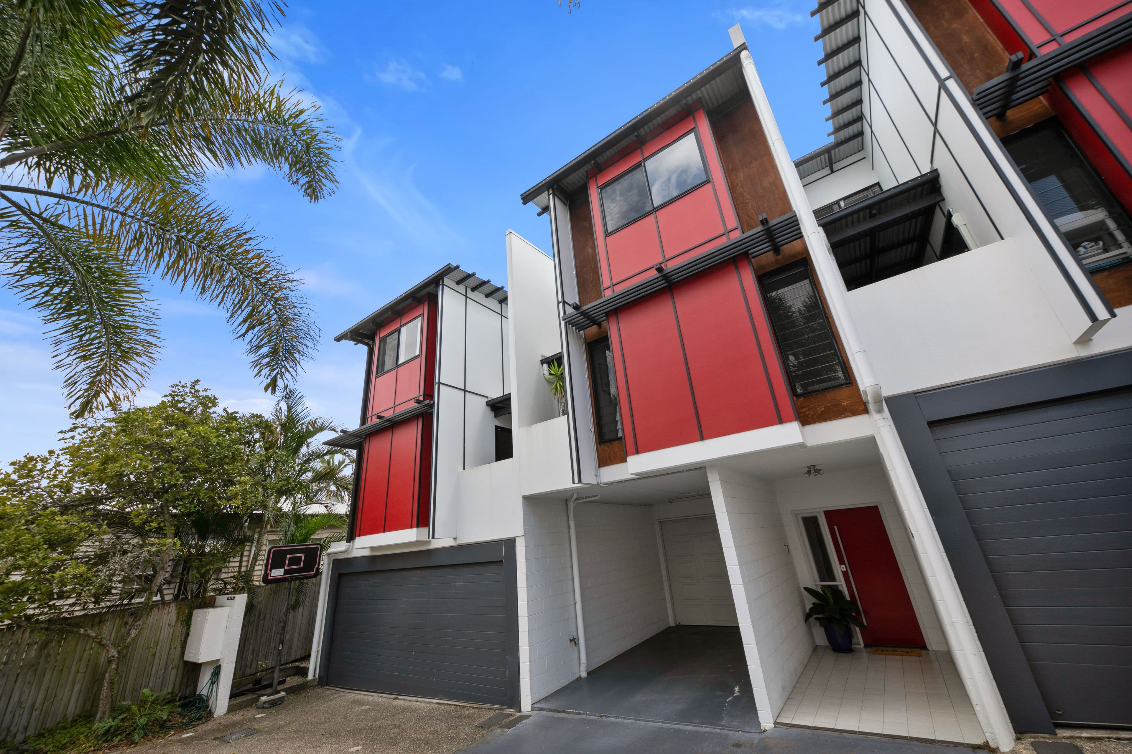25 Waverley Street, Annerley QLD 4103, Annerley - Image 1