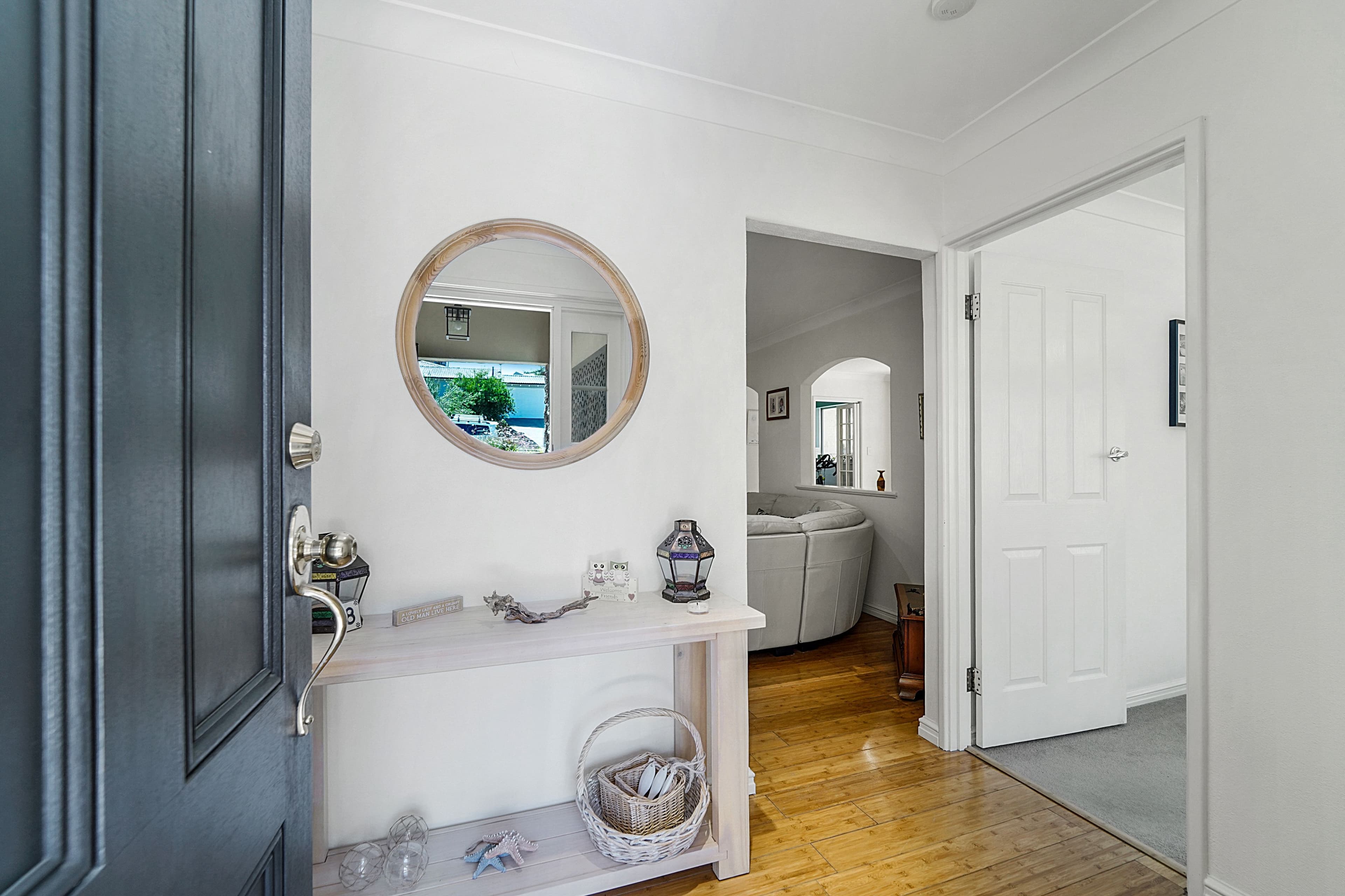 8 Galahad Way, Carine WA 6020, Carine - Thumbnail 2