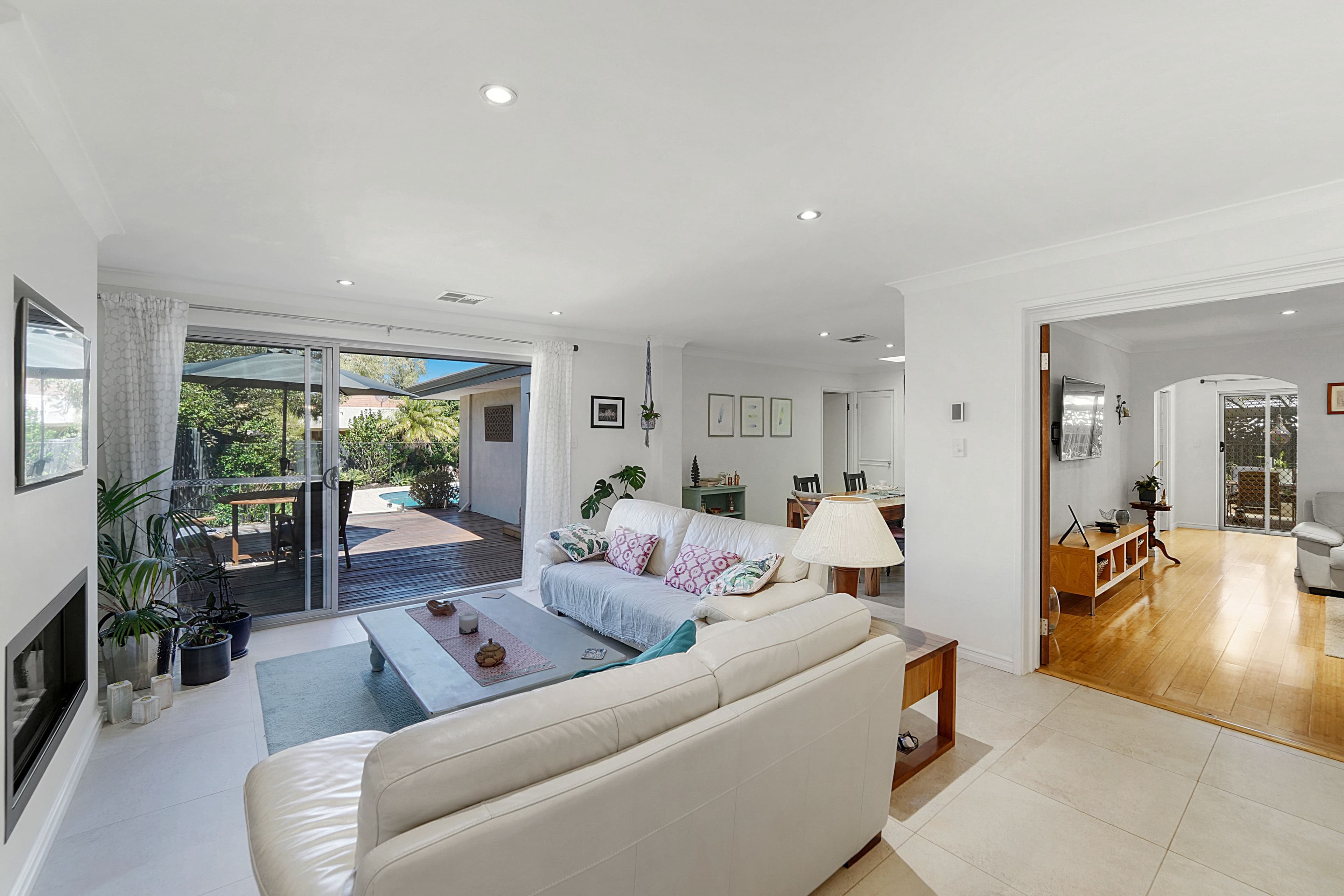 8 Galahad Way, Carine WA 6020, Carine - Thumbnail 4
