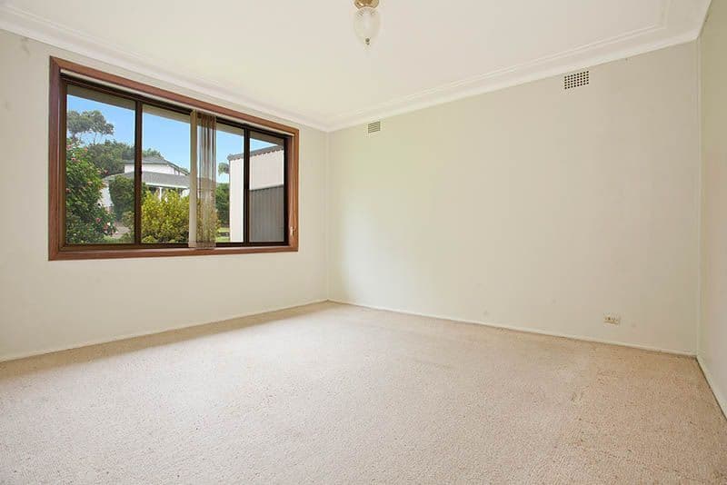 33 Gwydir Street, ENGADINE NSW 2233, Engadine - Thumbnail 2