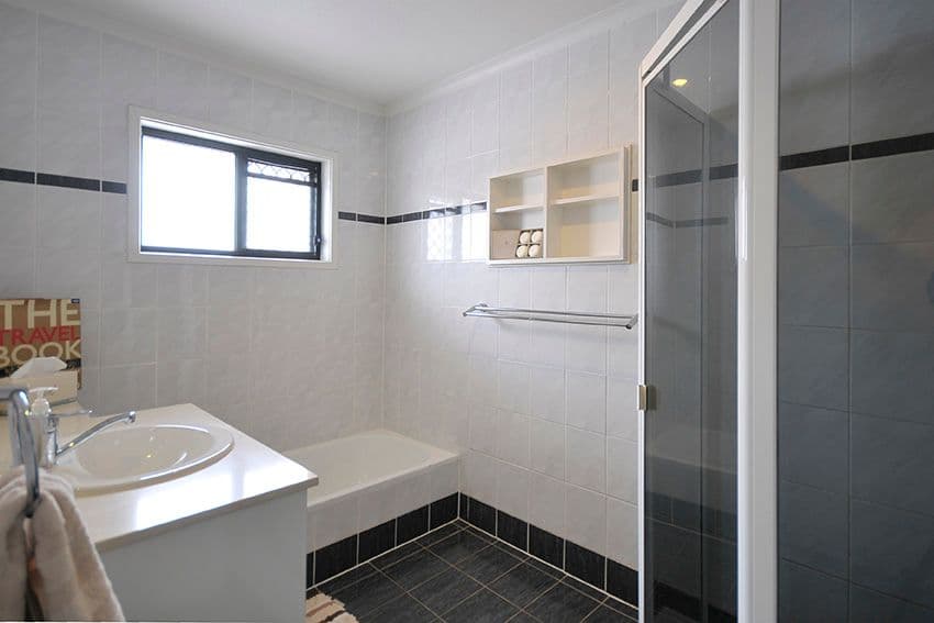 31 Allawah Street, BUNDALL QLD 4217, Bundall - Thumbnail 8