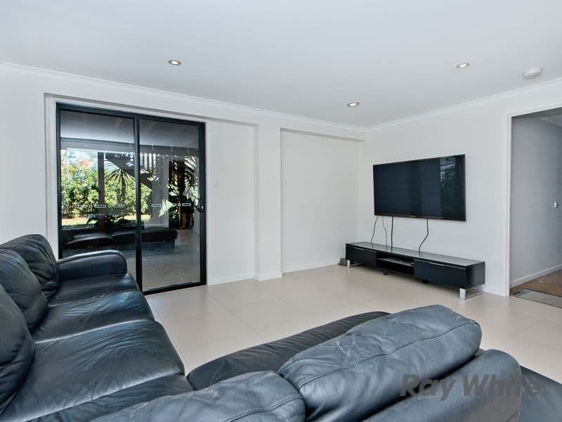 10 Harleigh Street, Bracken Ridge QLD 4017, Bracken Ridge - Thumbnail 2