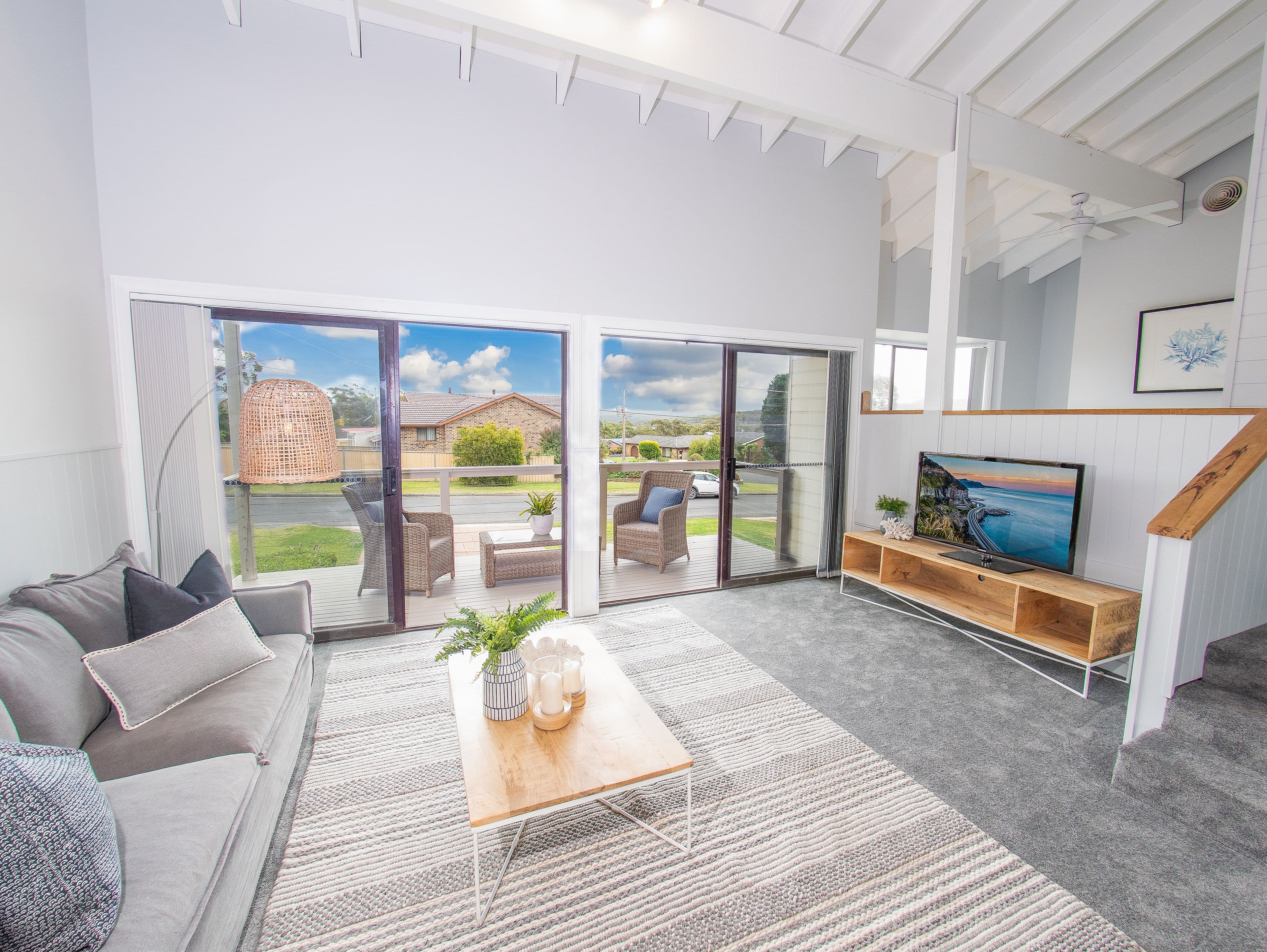 17 Laurina Avenue, Helensburgh NSW 2508, Helensburgh - Image 1