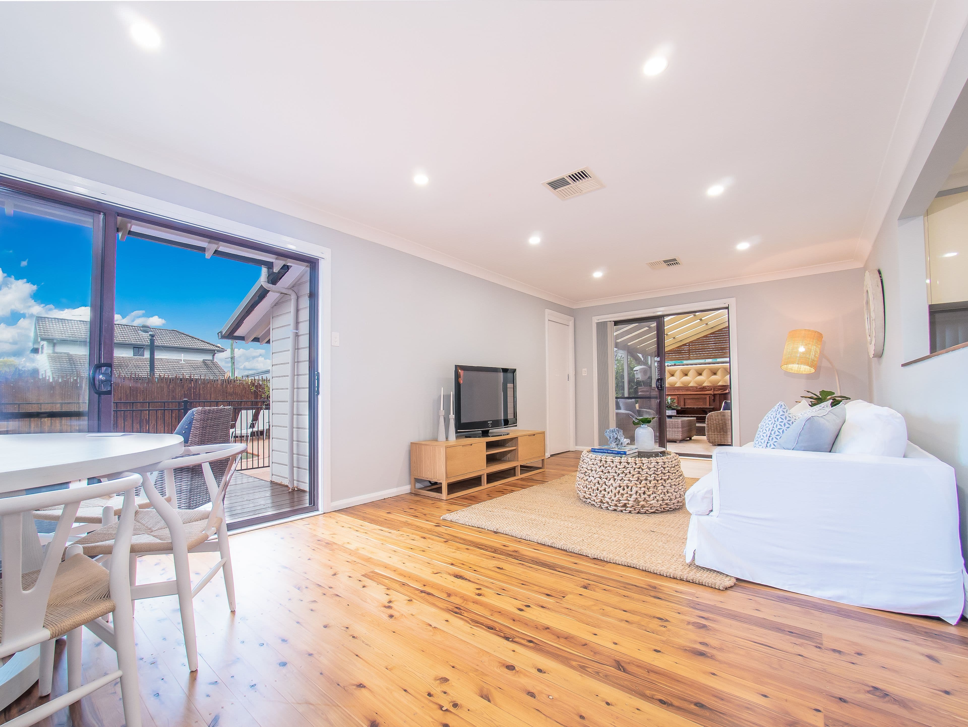 17 Laurina Avenue, Helensburgh NSW 2508, Helensburgh - Thumbnail 2