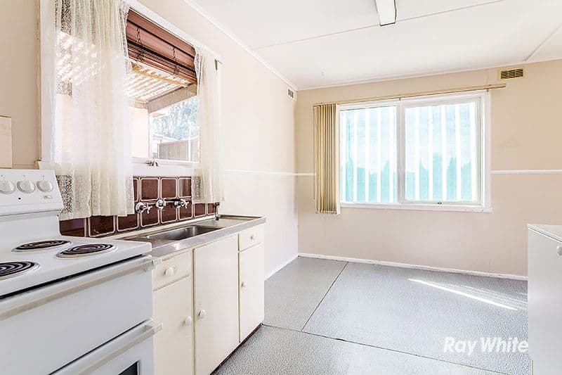129 Narre Warren-Cranbourne Road, Cranbourne VIC 3977, Cranbourne - Thumbnail 5