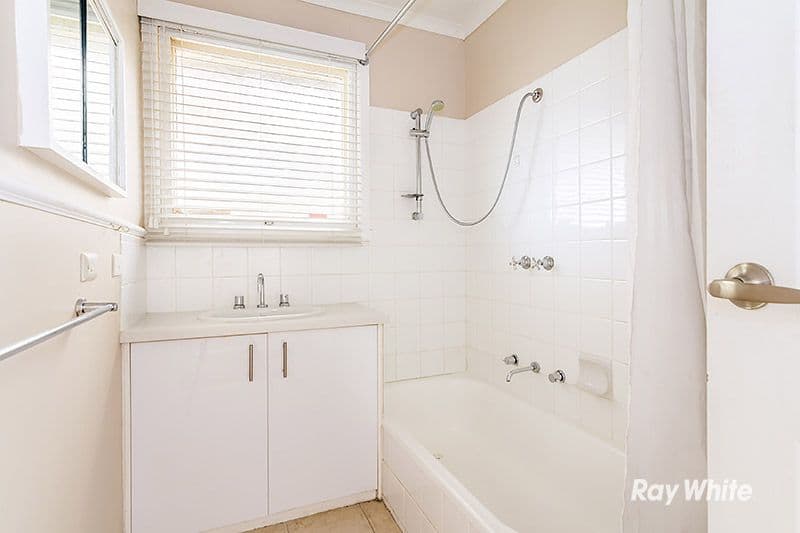 129 Narre Warren-Cranbourne Road, Cranbourne VIC 3977, Cranbourne - Thumbnail 7