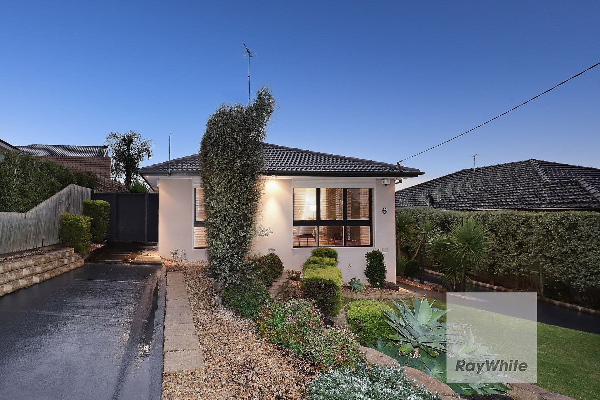 6 Keyes Place, Gladstone Park VIC 3043, Gladstone Park - Thumbnail 3