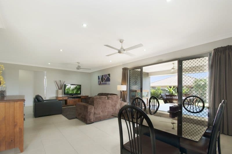 20 Peppertree Way, BEERWAH QLD 4519, Beerwah - Thumbnail 4