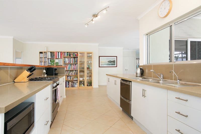 6 Volute Close, Trinity Beach QLD 4879, Trinity Beach - Thumbnail 4