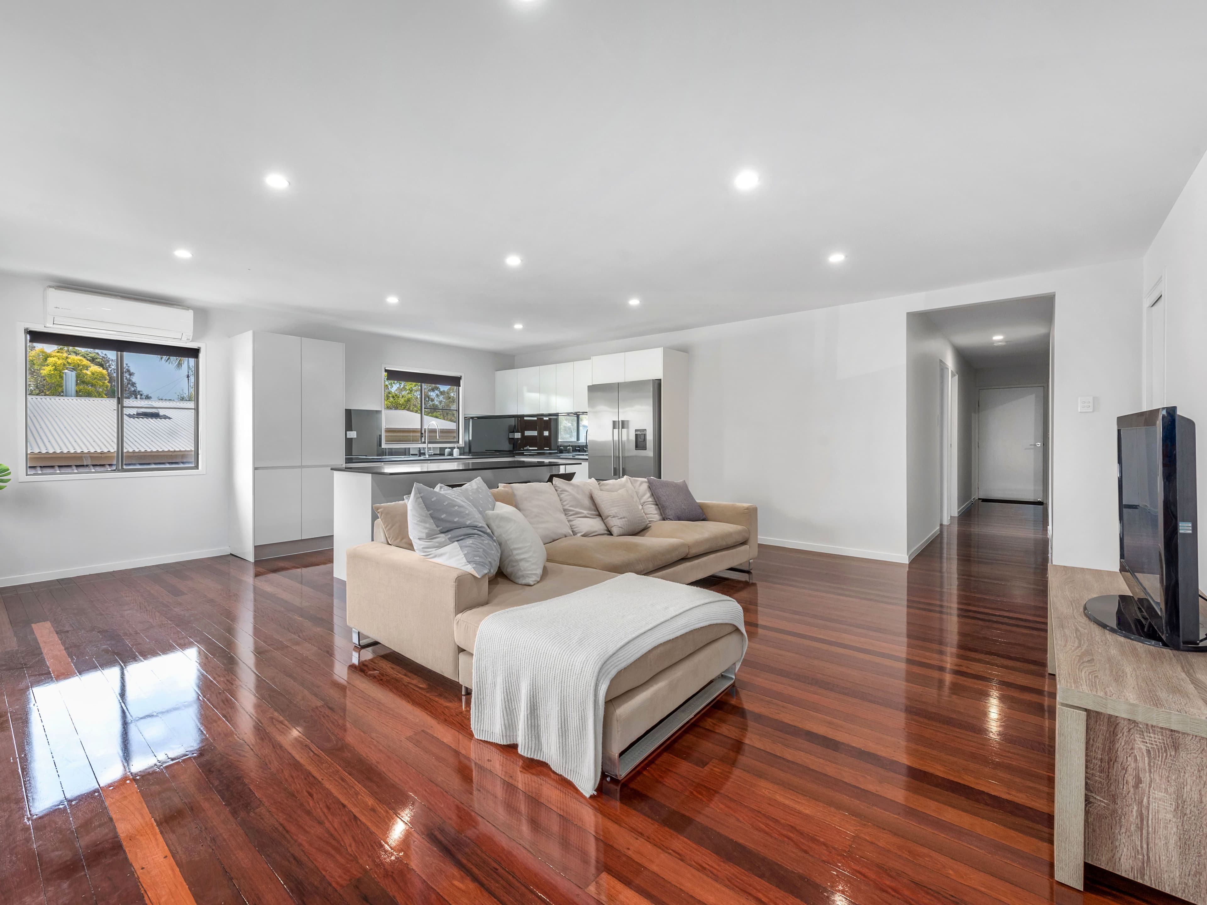 7 Culworth Street, Chermside West QLD 4032, Chermside West - Thumbnail 2