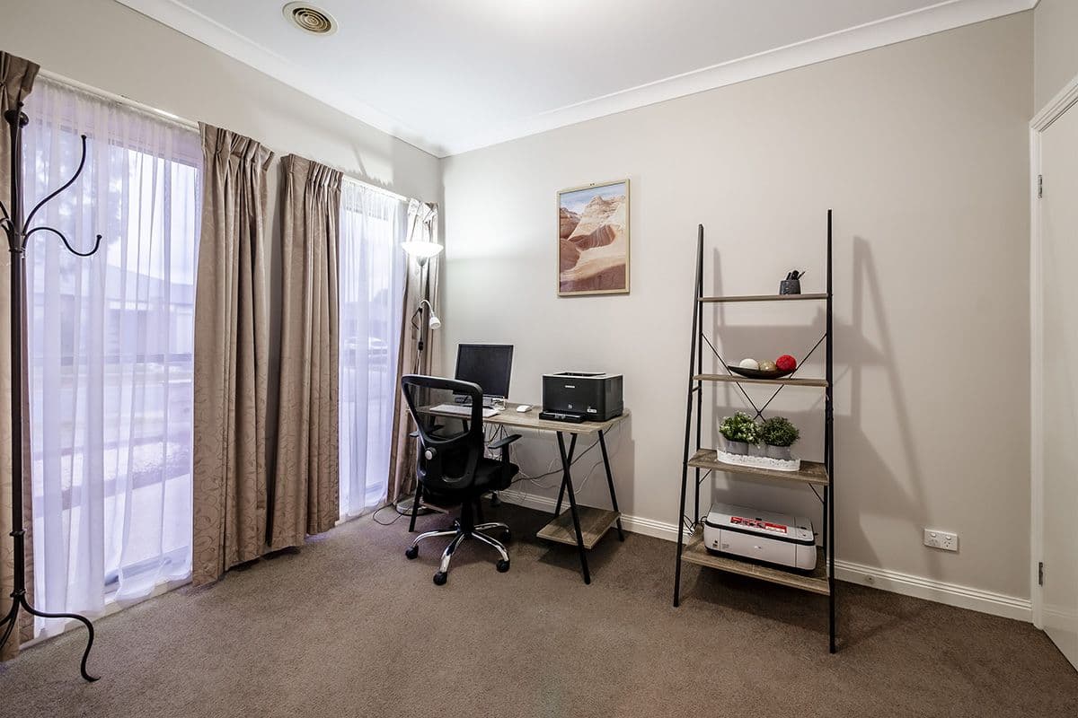 25 Yammerbook Way, Cranbourne East VIC 3977, Cranbourne East - Thumbnail 6