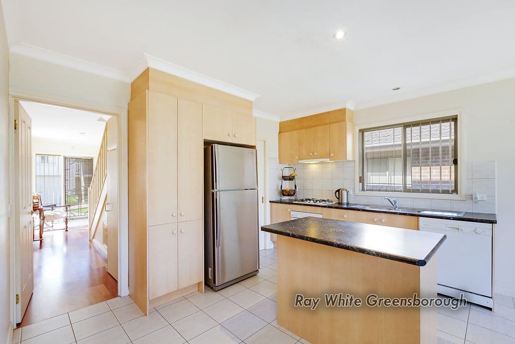 184 St Helena Road, Greensborough VIC 3088, Greensborough - Thumbnail 4
