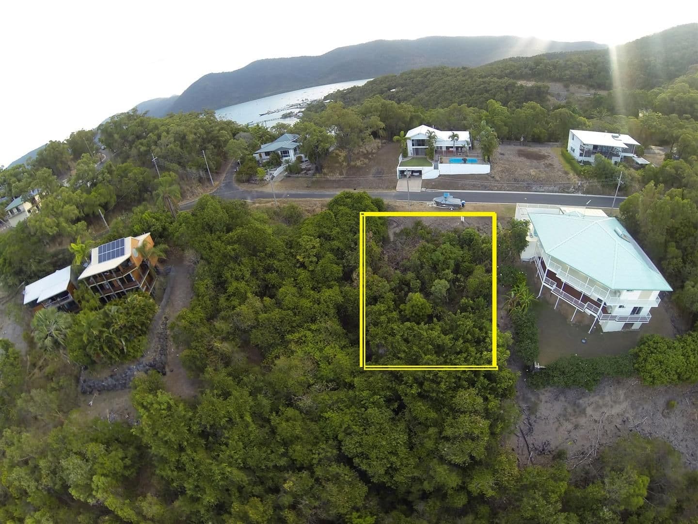 9 Passage Avenue, SHUTE HARBOUR QLD 4802, Shute Harbour - Thumbnail 3