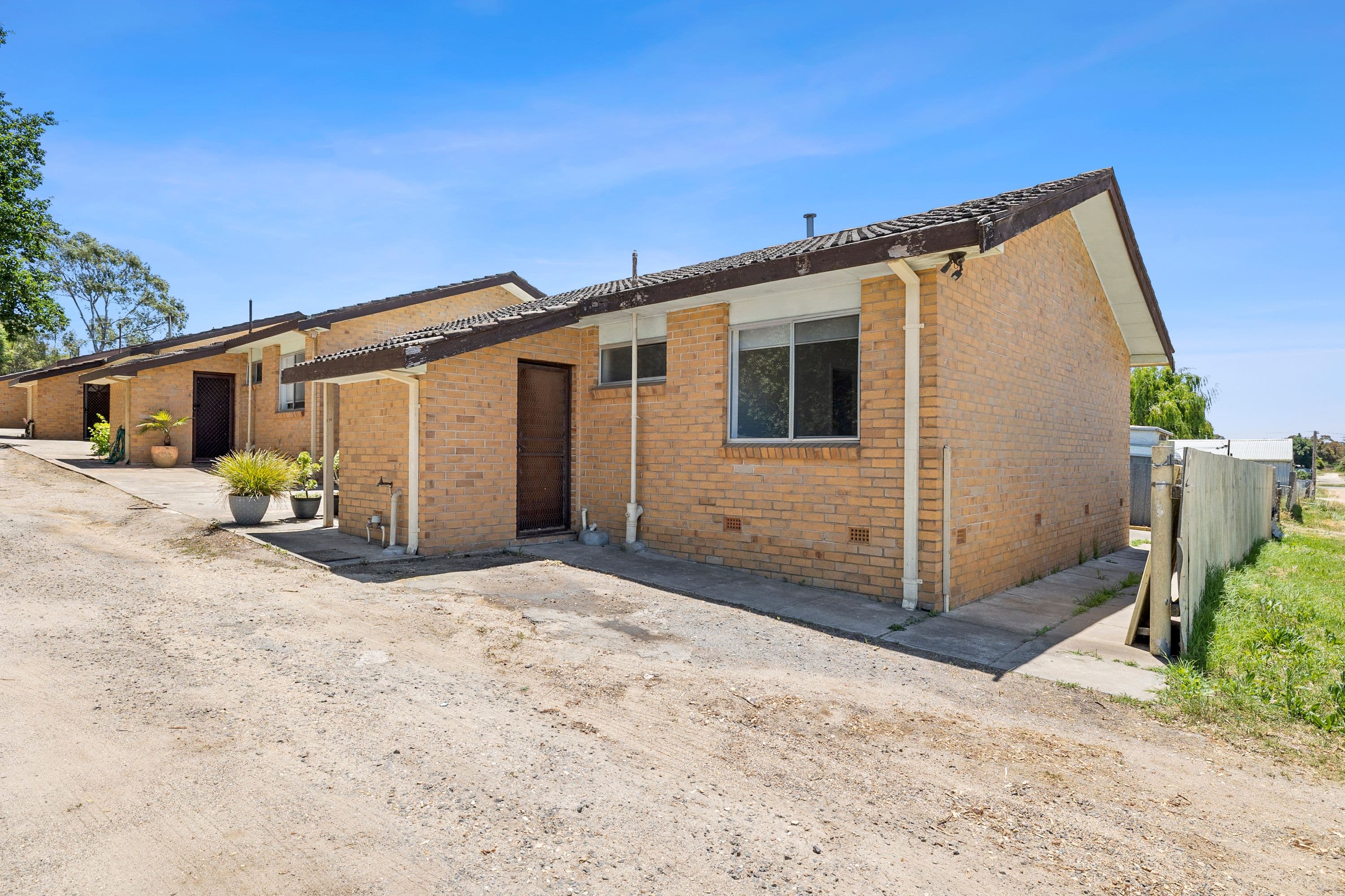 80 Queen Street, Ararat VIC 3377, Ararat - Image 1