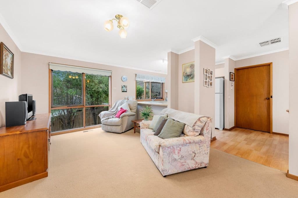 106 Cowin Street, Diamond Creek VIC 3089, Diamond Creek - Thumbnail 2