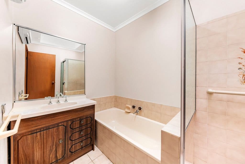 106 Cowin Street, Diamond Creek VIC 3089, Diamond Creek - Thumbnail 5