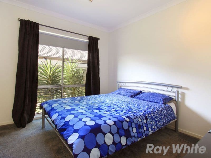 11 Booyong Place, BRIDGEMAN DOWNS QLD 4035, Bridgeman Downs - Thumbnail 8