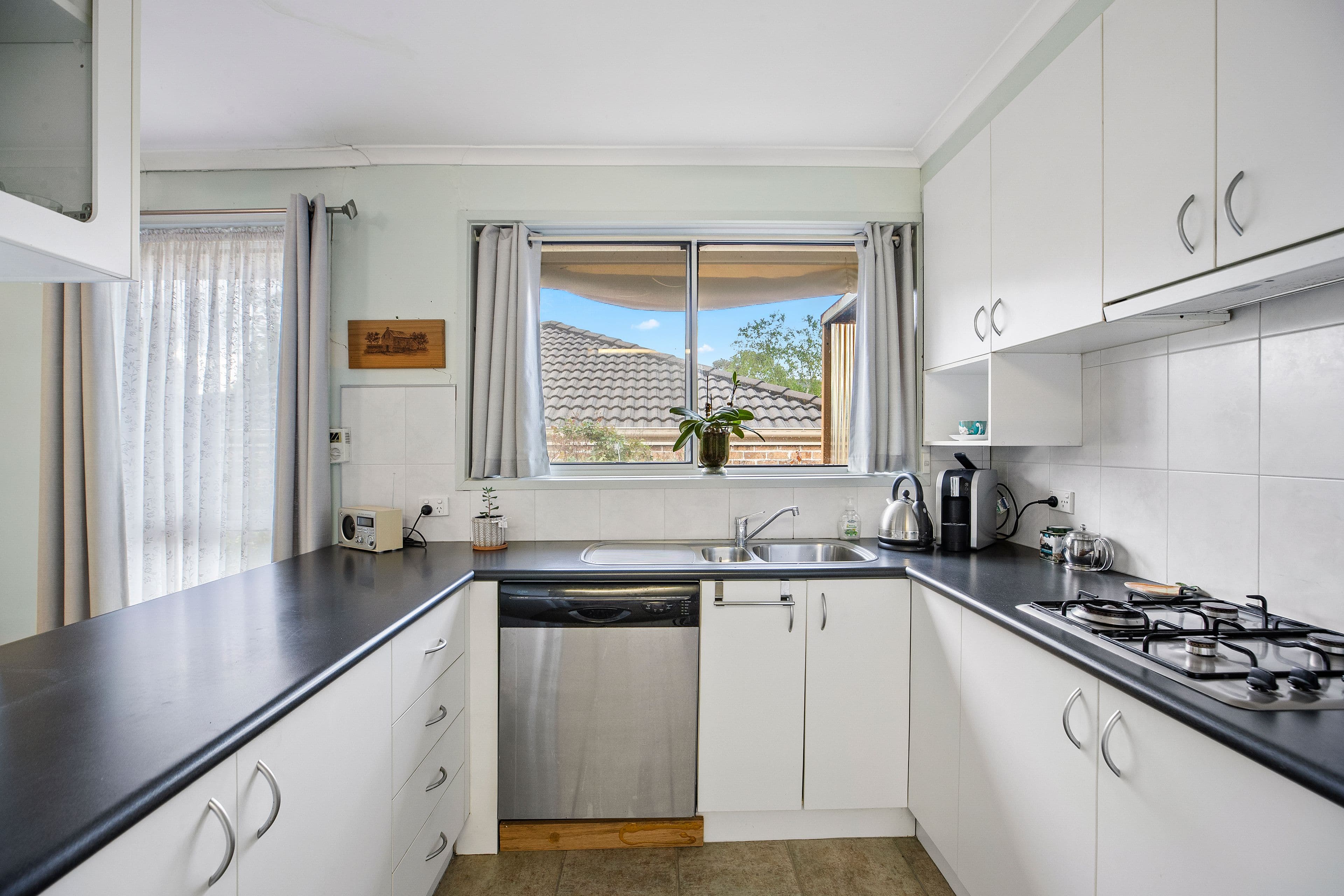 22 Flower Street, Ferntree Gully VIC 3156, Ferntree Gully - Thumbnail 7