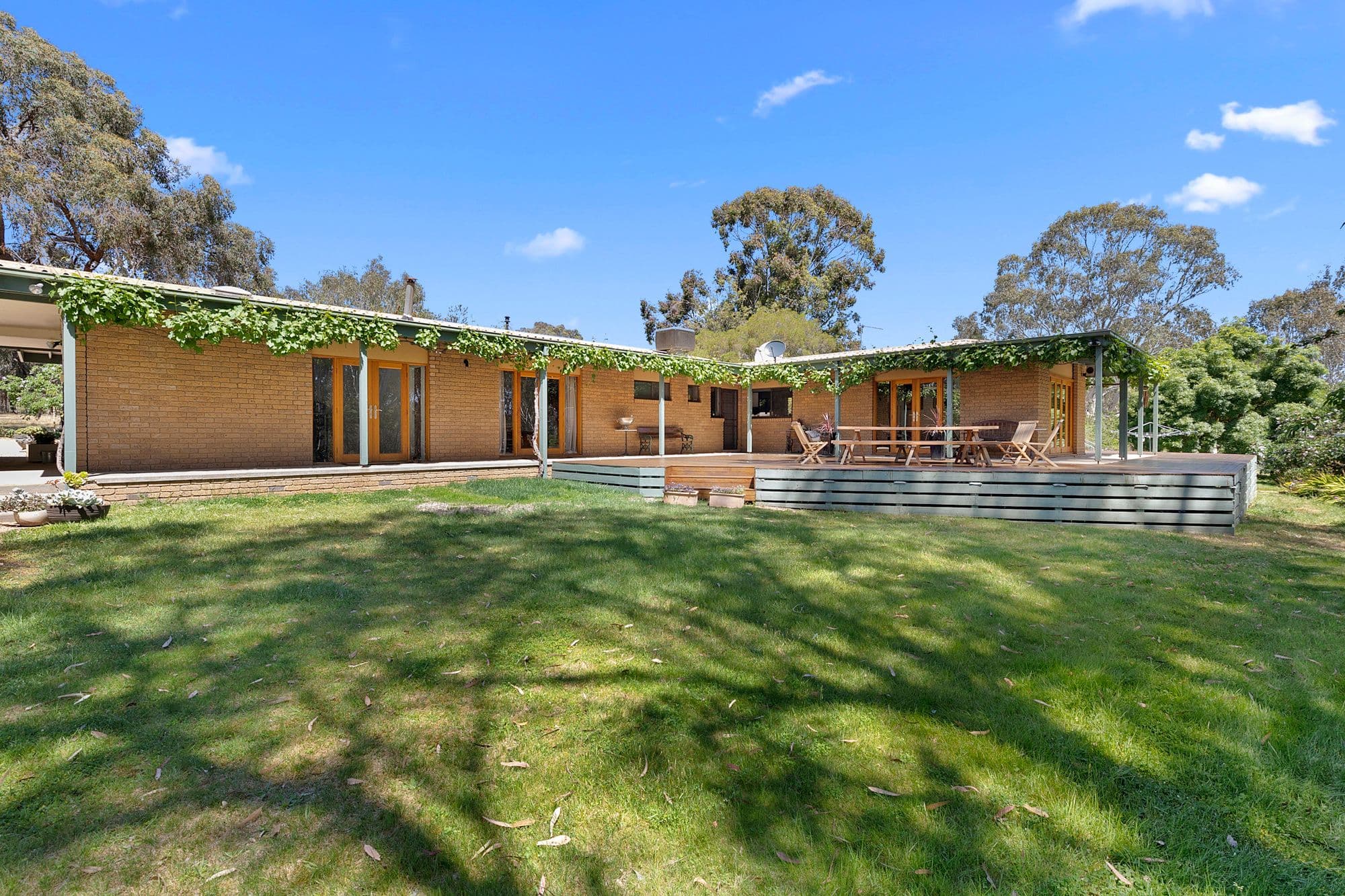 570 Telegraph Road, Seymour VIC 3660, Seymour - Thumbnail 2
