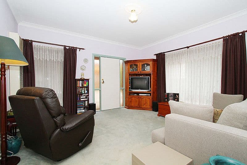 10 Orient Grove, BRUNSWICK VIC 3056, Brunswick - Thumbnail 2