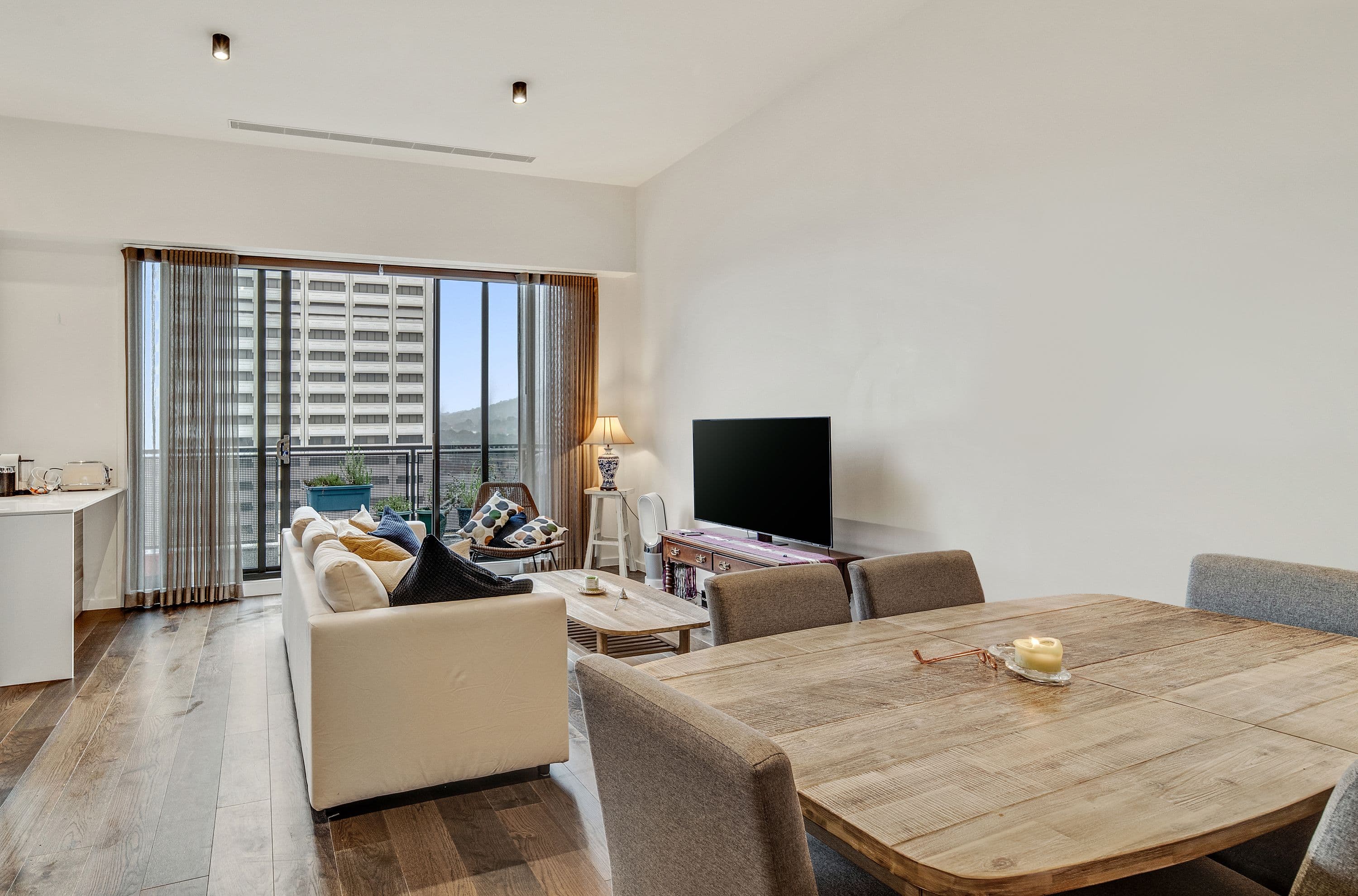 45 Furzer Street, Phillip ACT 2606, Phillip - Thumbnail 2