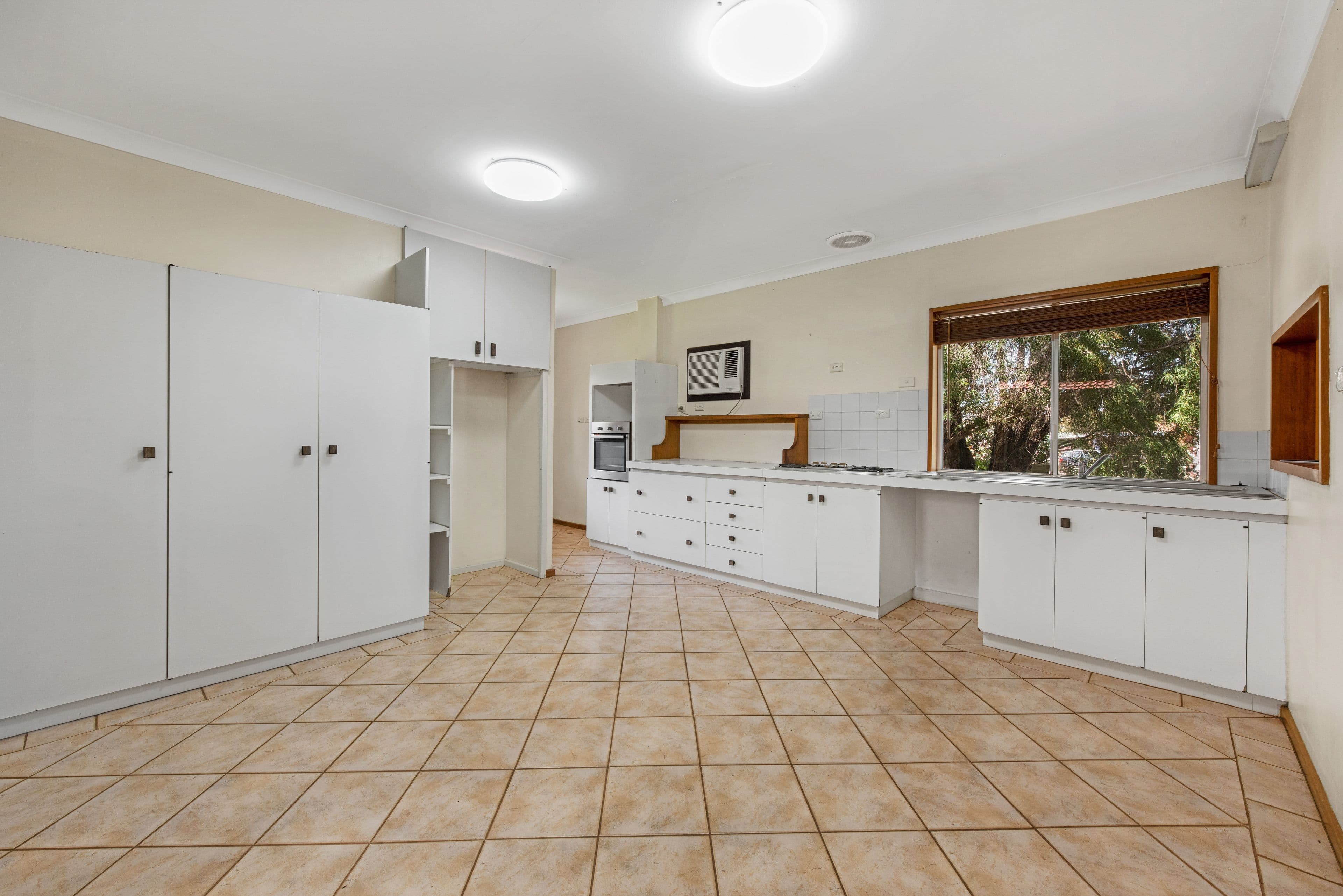 11 Trant Road, Moresby WA 6530, Moresby - Thumbnail 4