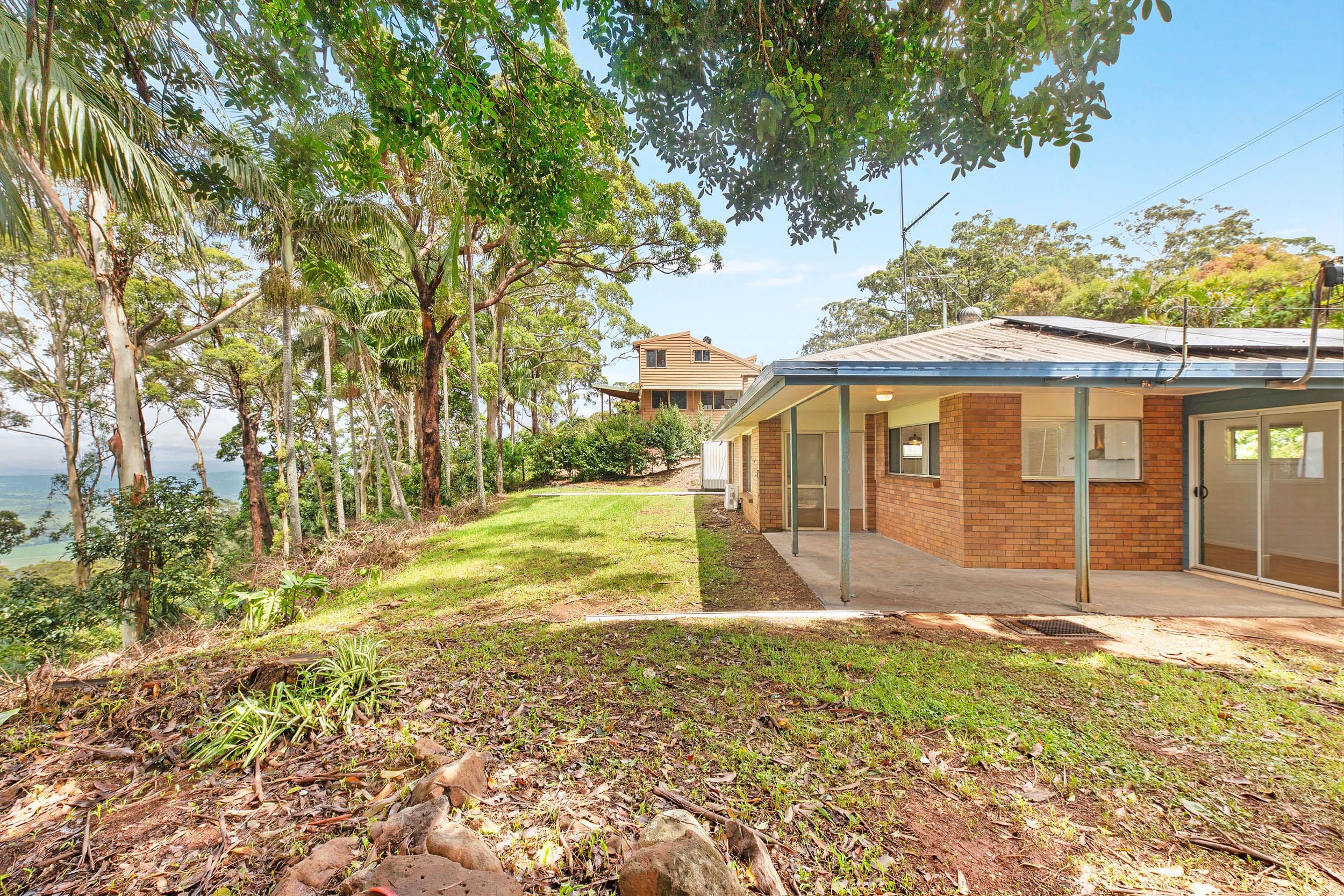198-200 Beacon Road, Tamborine Mountain QLD 4272, Tamborine Mountain - Image 1
