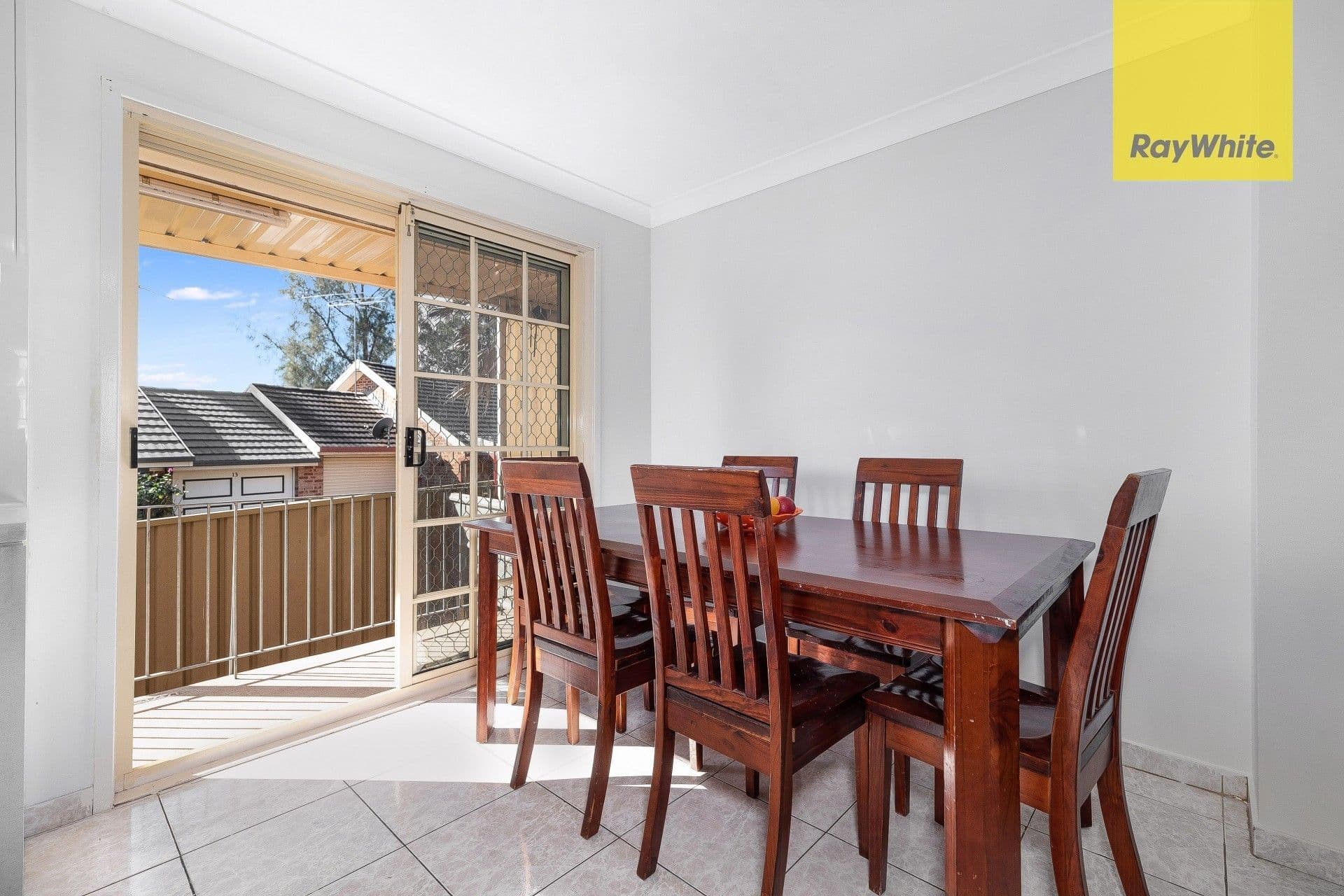 10 Derwent Place, Bossley Park NSW 2176, Bossley Park - Thumbnail 4