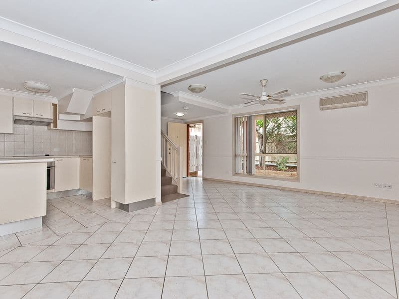 14 Greenbank Street, Chermside QLD 4032, Chermside - Thumbnail 5