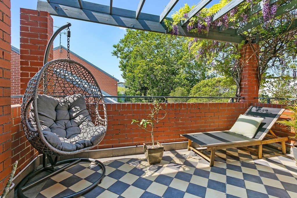 16 Kensington Street, Waterloo - Image 1