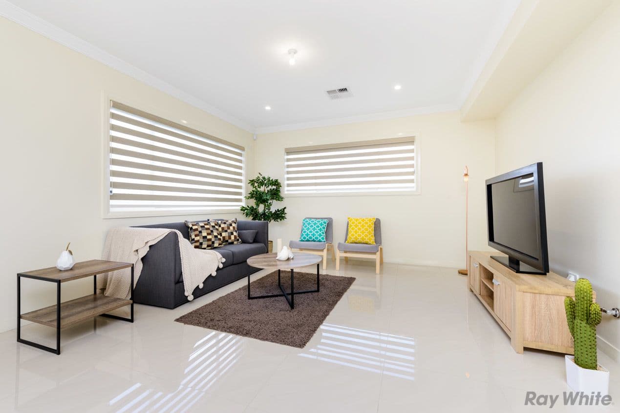 7 Brickmakers Drive, Moorebank - Thumbnail 3