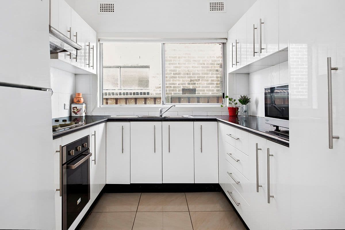 34 Donald Street, Picnic Point - Thumbnail 3