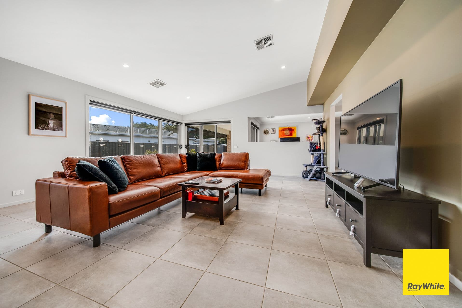 6 Mckay Drive, Bungendore NSW 2621, Bungendore - Thumbnail 3