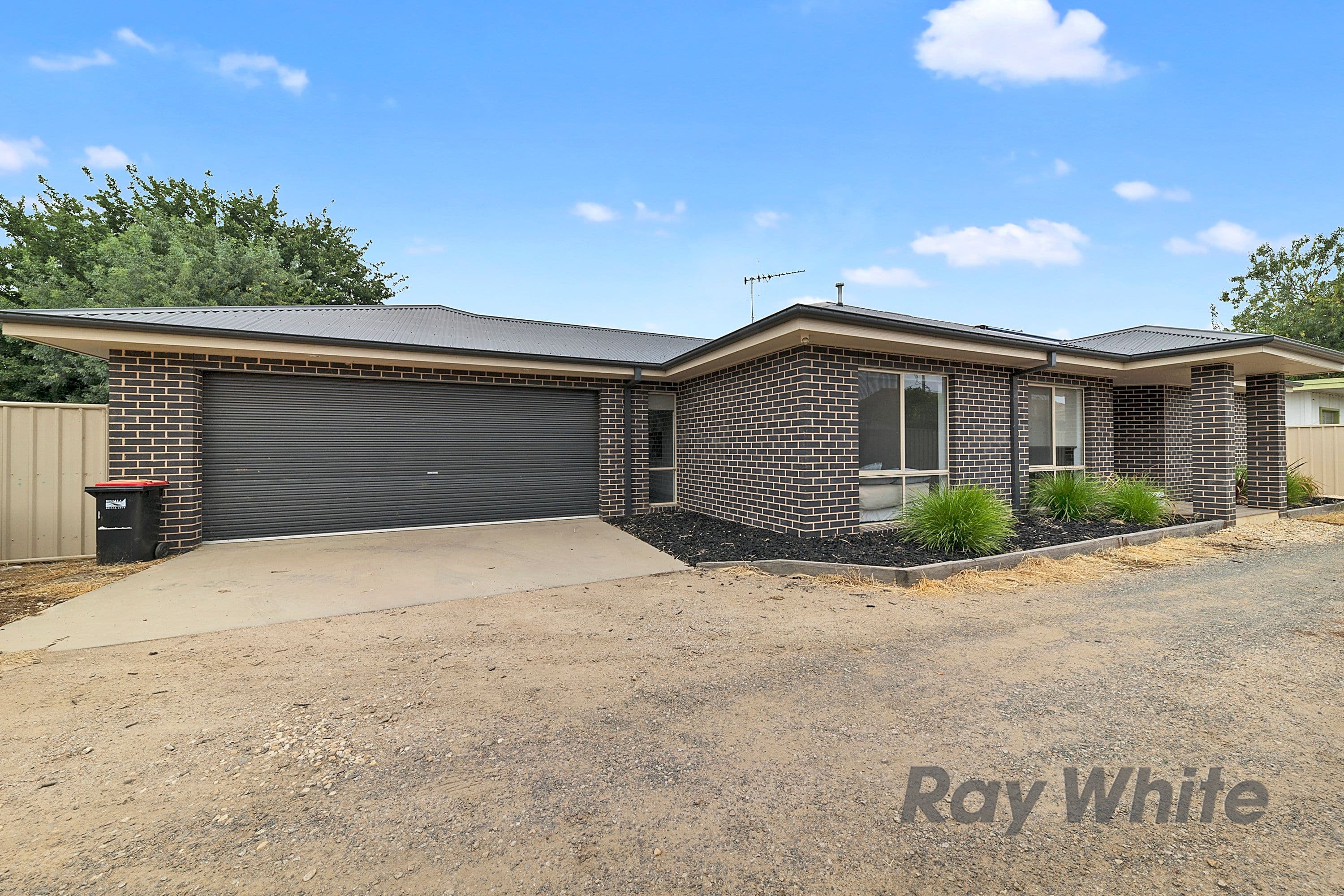 1 Mary Street, Benalla VIC 3672, Benalla - Thumbnail 2