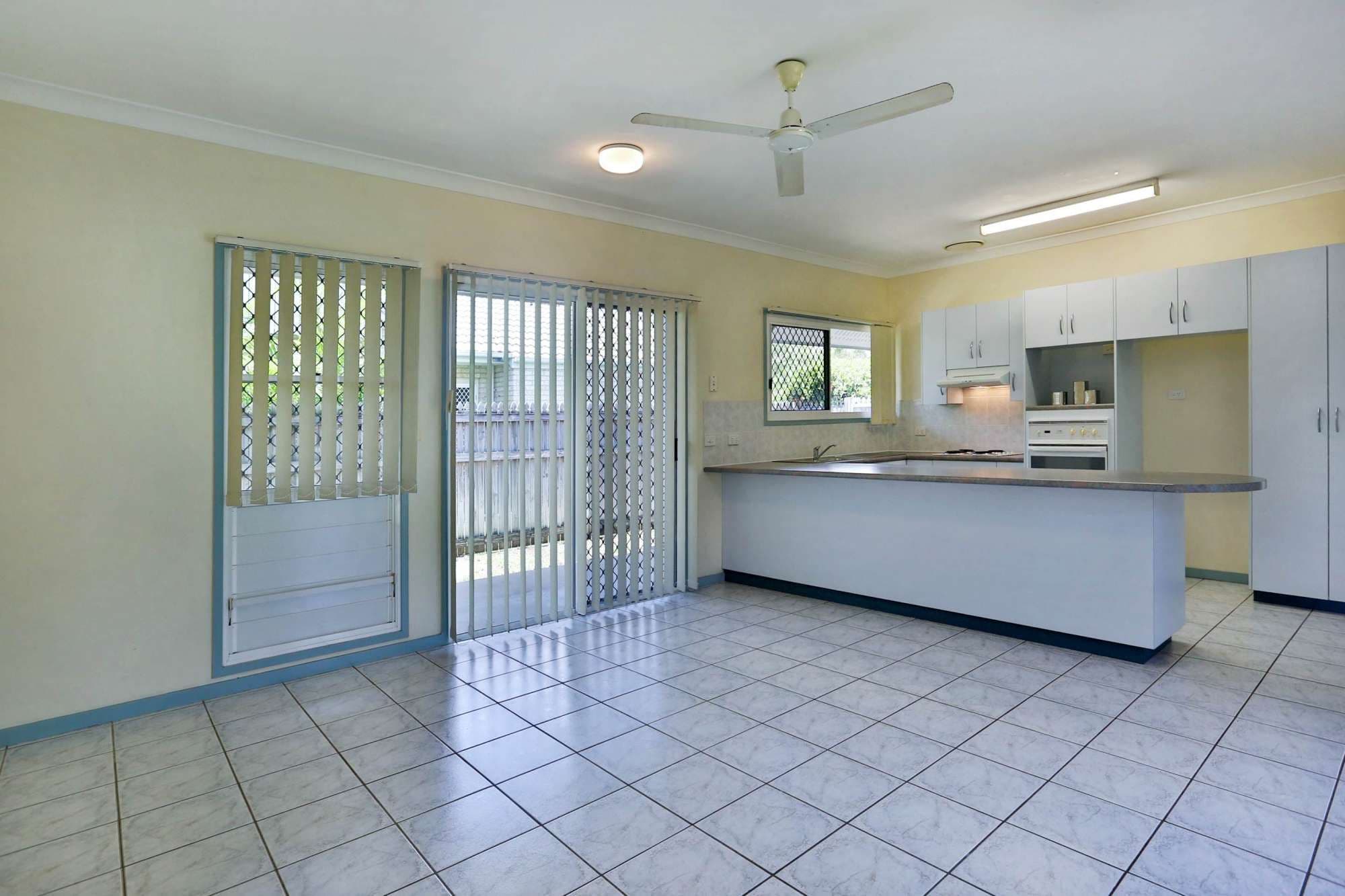 11 Evergreen Drive, KIRWAN QLD 4817, Kirwan - Thumbnail 3