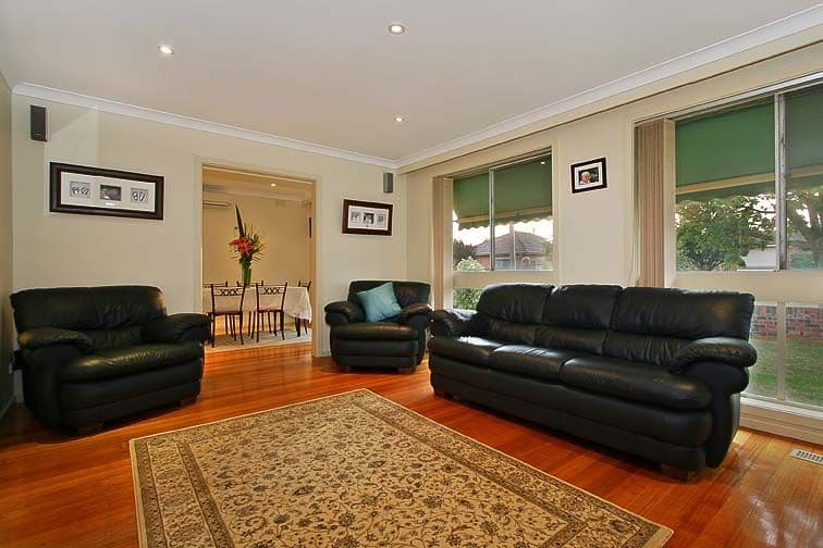 2 Montrose Street, OAKLEIGH SOUTH VIC 3167, Oakleigh South - Thumbnail 2