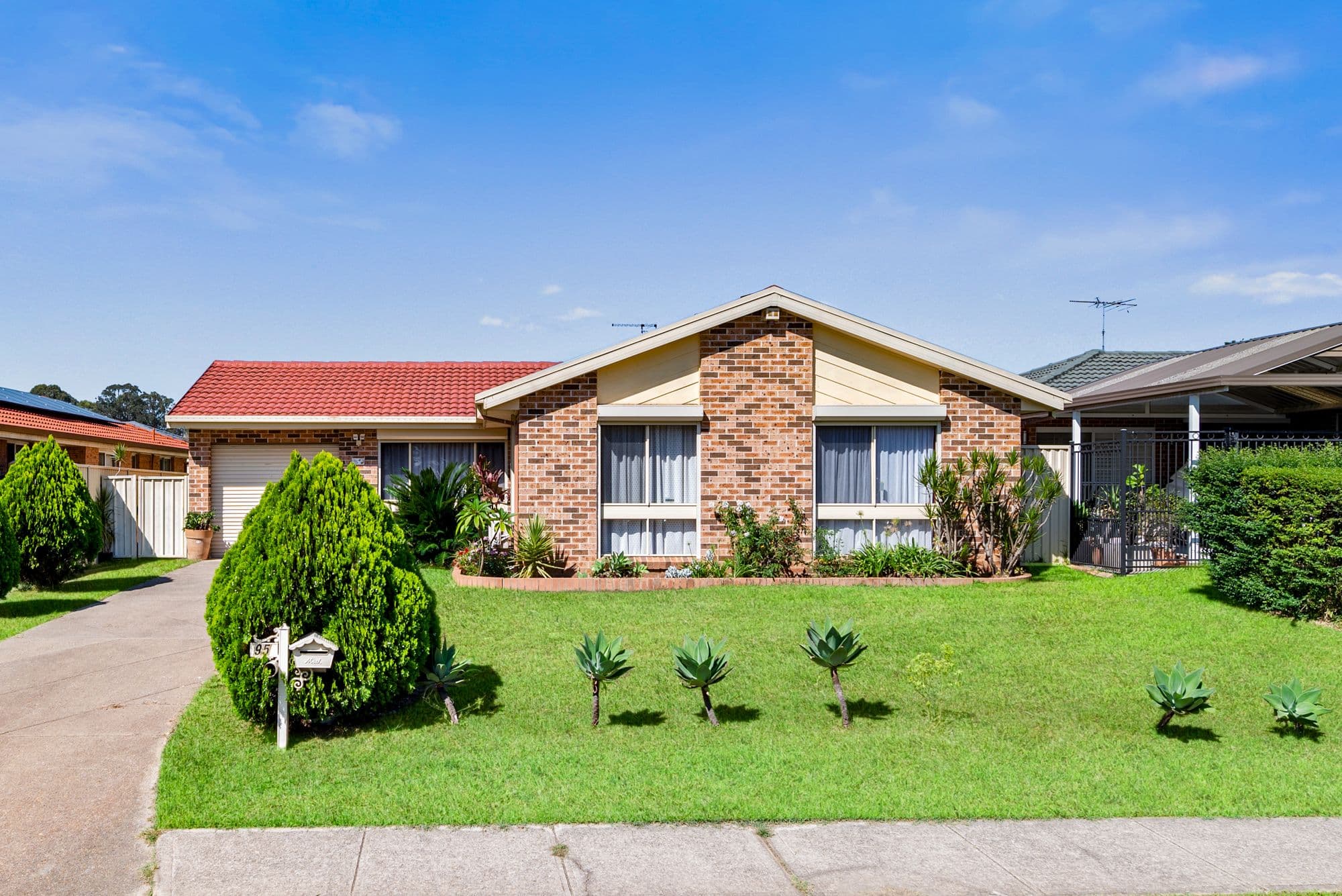 95 Explorers Way, St Clair NSW 2759, St Clair - Image 1