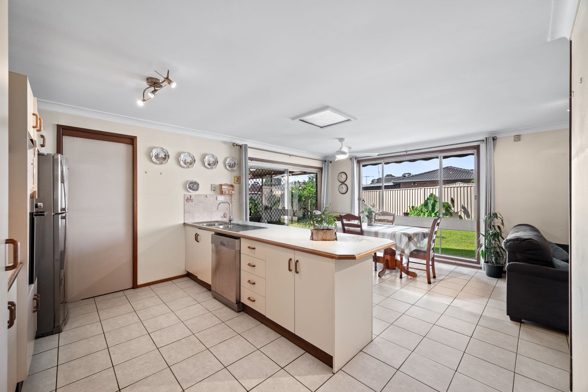 95 Explorers Way, St Clair NSW 2759, St Clair - Thumbnail 3