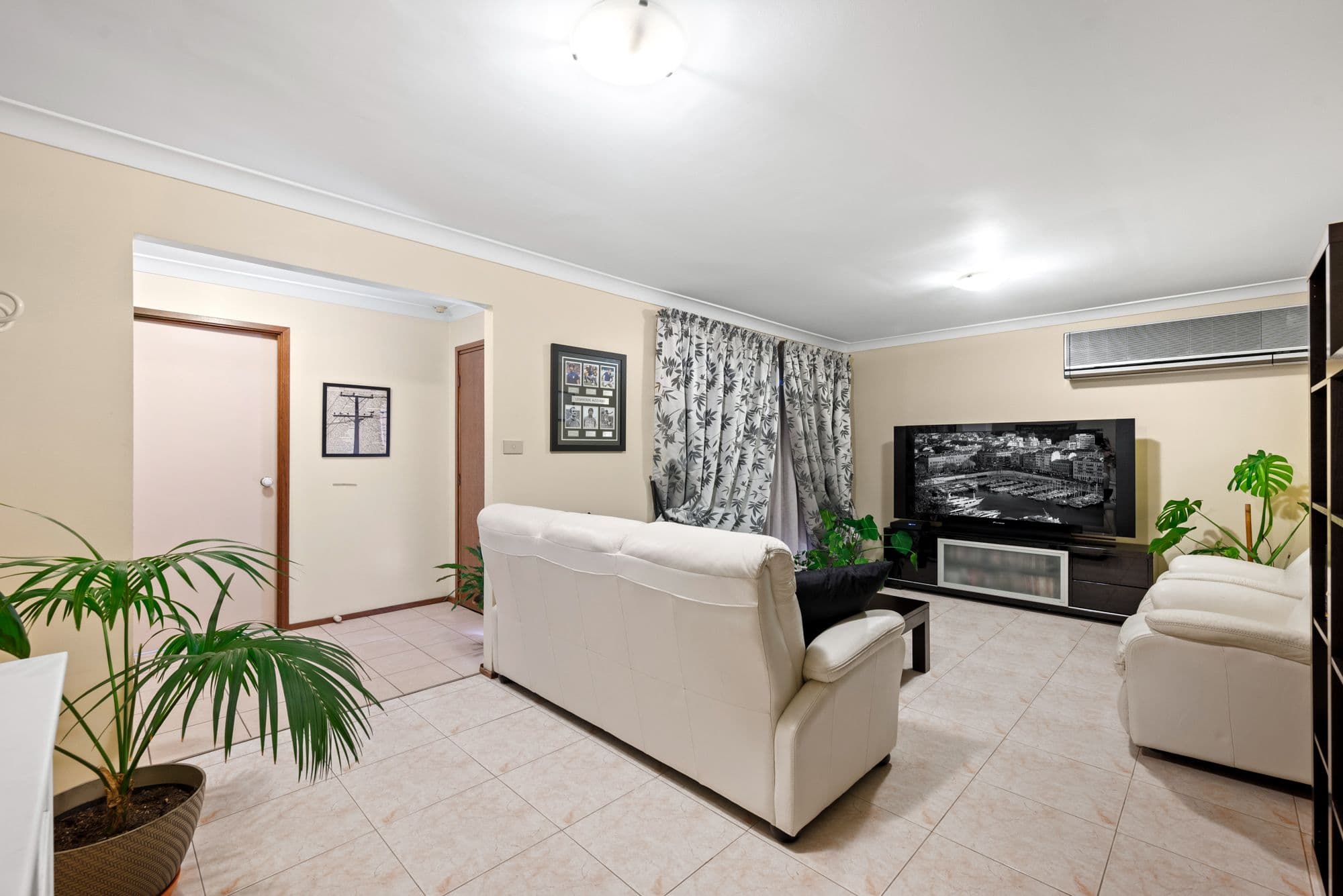 95 Explorers Way, St Clair NSW 2759, St Clair - Thumbnail 5