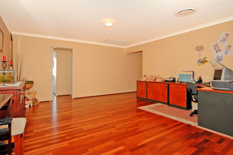 94 Bennett Street, CAVERSHAM WA 6055, Caversham - Thumbnail 5