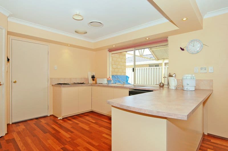 94 Bennett Street, CAVERSHAM WA 6055, Caversham - Thumbnail 7
