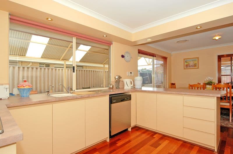 94 Bennett Street, CAVERSHAM WA 6055, Caversham - Thumbnail 8