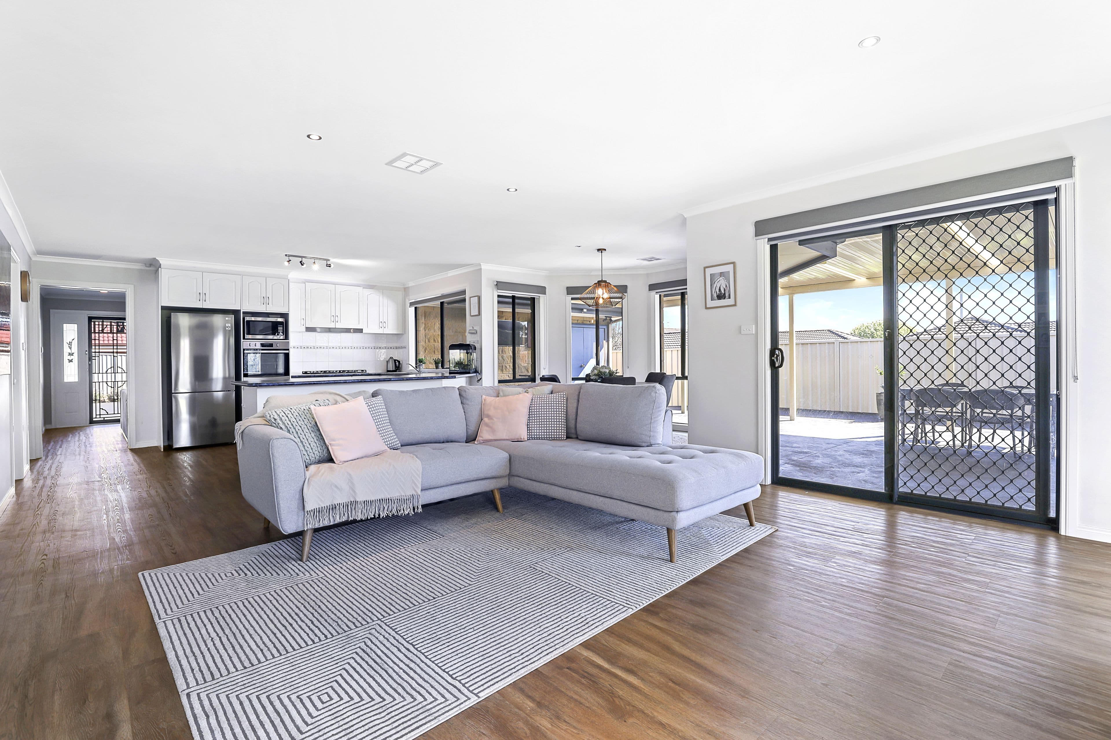 36 Hazelmere Avenue, Cranbourne West VIC 3977, Cranbourne West - Thumbnail 3